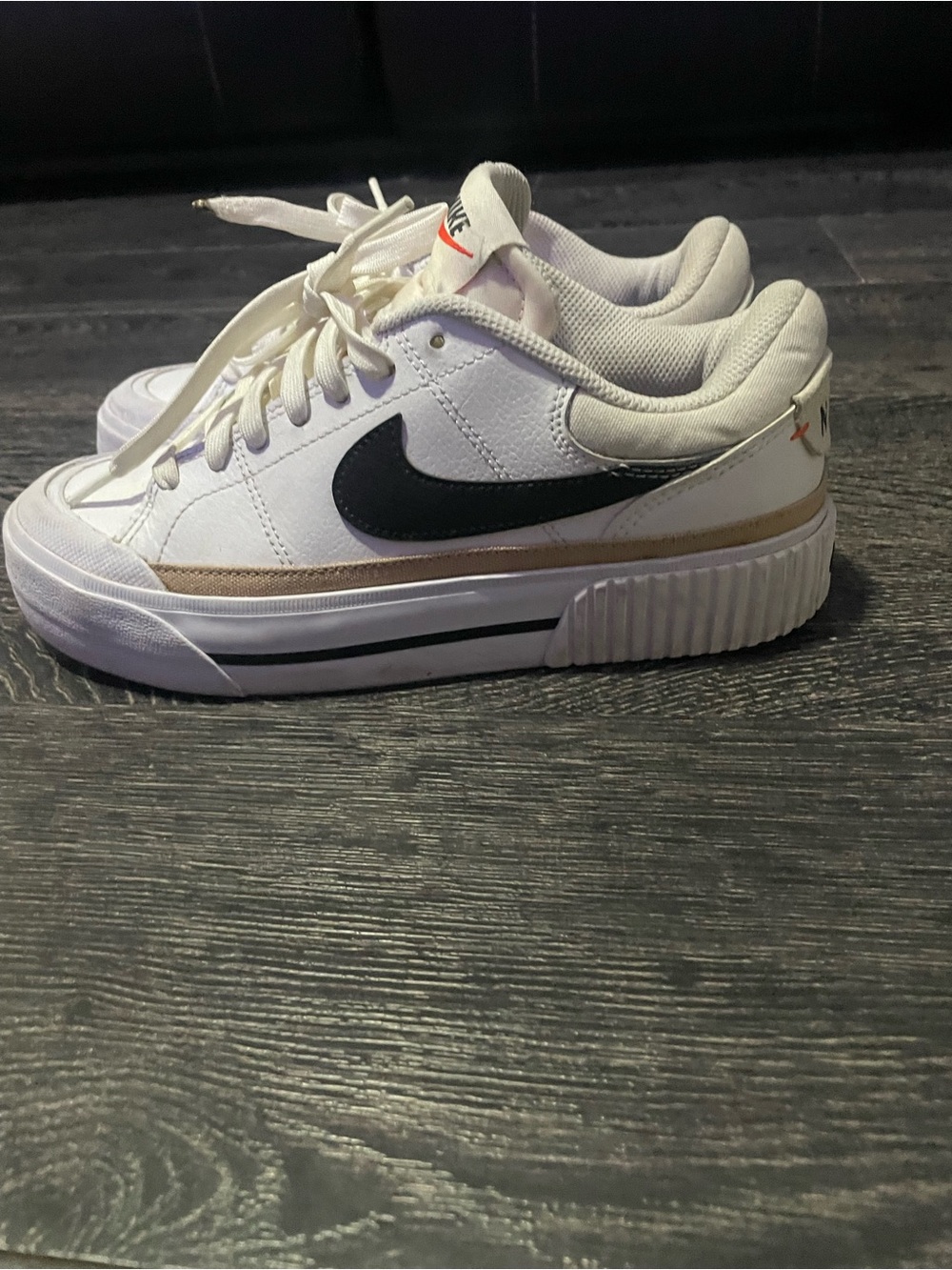 Nike White Low-Top Sneakers Platform sole with Black Swoosh and Tan Stripe - Picture 3 of 8